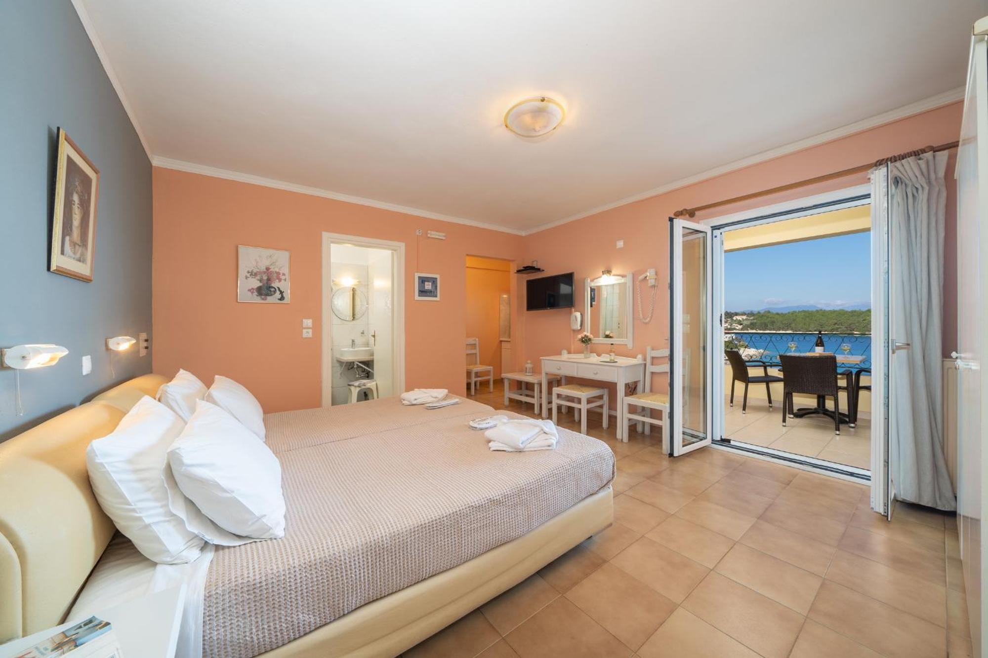 Stella Hotel Apartments Фискардо Екстериор снимка